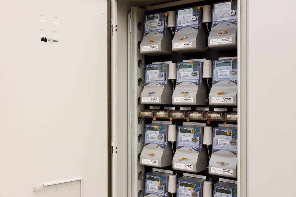 Battery storage installation